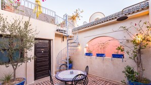 Unclassified image, 5 of 39, button - Riad Atlas Toyours (Marrakech)