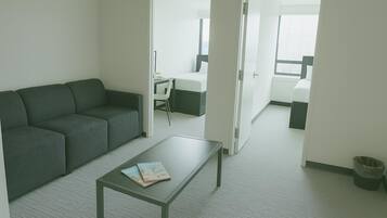 Appartamento Standard, 2 camere da letto, bagno privato (No TV) | 1 camera, una scrivania, postazione laptop, Wi-Fi gratuito