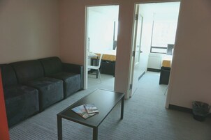 Appartement Standard, 2 chambres, salle de bain privée (No TV) | Aire de séjour