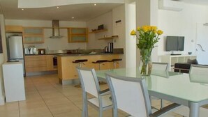 Departamento Confort, 2 habitaciones | Cocina privada