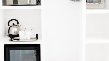 Fridge, microwave, coffee/tea maker, electric kettle