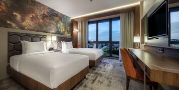 Ropa de cama de alta calidad y minibar 