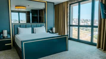 Suite – superior, 1 kingsize-seng, sjøutsikt | Utsikt fra rommet