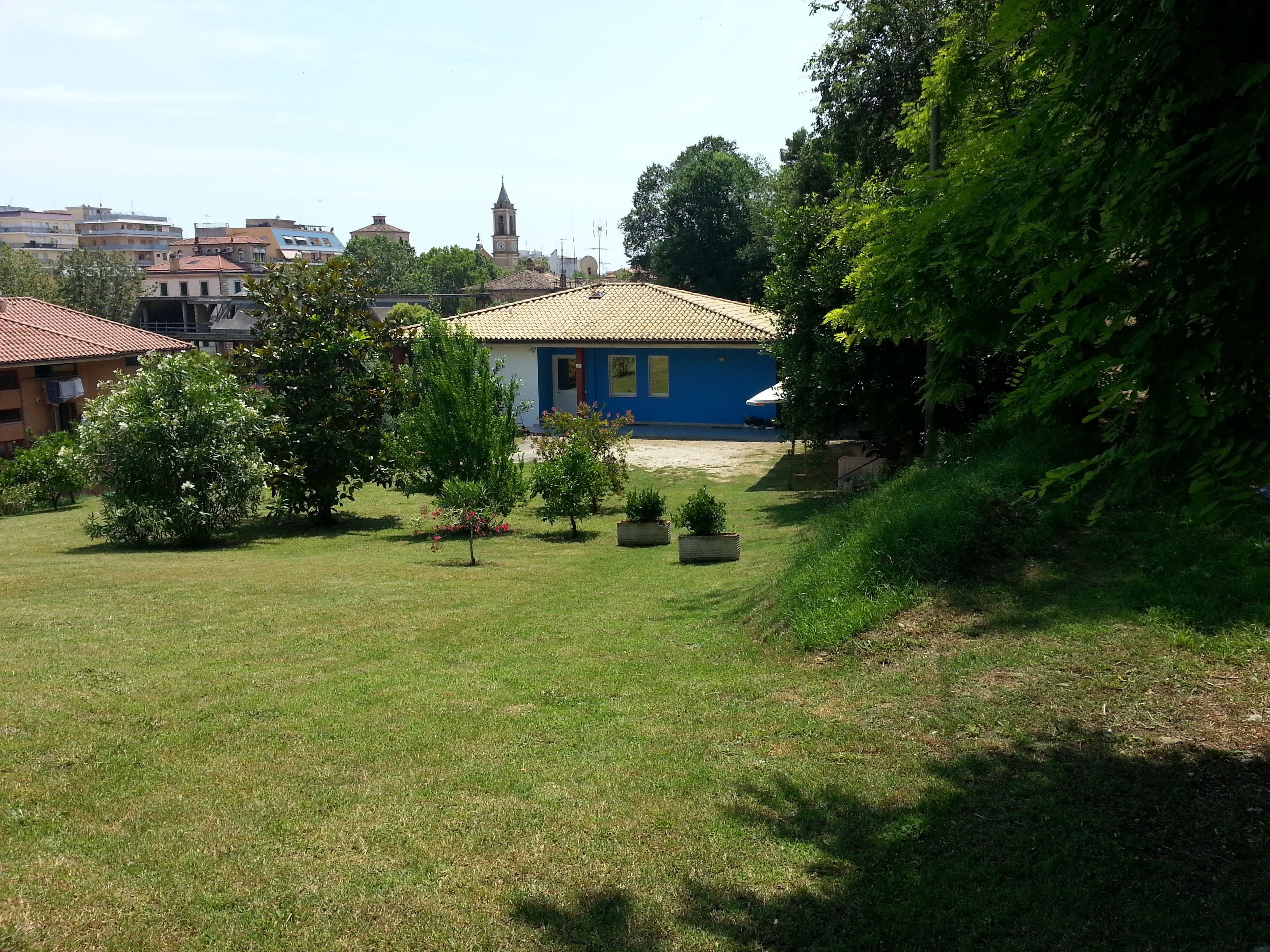 Camera 5 | Vista giardino