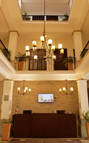 Hotel Real Alma 