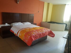 Double Room, 1 Double Bed, Jetted Tub