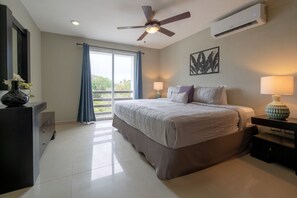 1 bedroom, in-room safe, iron/ironing board, cots/infant beds