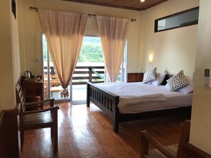 Kamar Double Superior, 1 kamar tidur, pemandangan sungai, tepi gunung | Pemandangan dari kamar