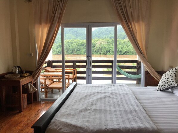 Superior Double Room, 1 Bedroom, River View, Mountainside | Balcony