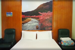 Desk, free WiFi, bed sheets