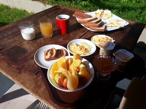 Breakfast buffet
