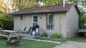 Traditional Cottage, 2 Bedrooms, Fireplace (Cottage F) | Front of property - The Maples Cottages (Saugeen Shores)
