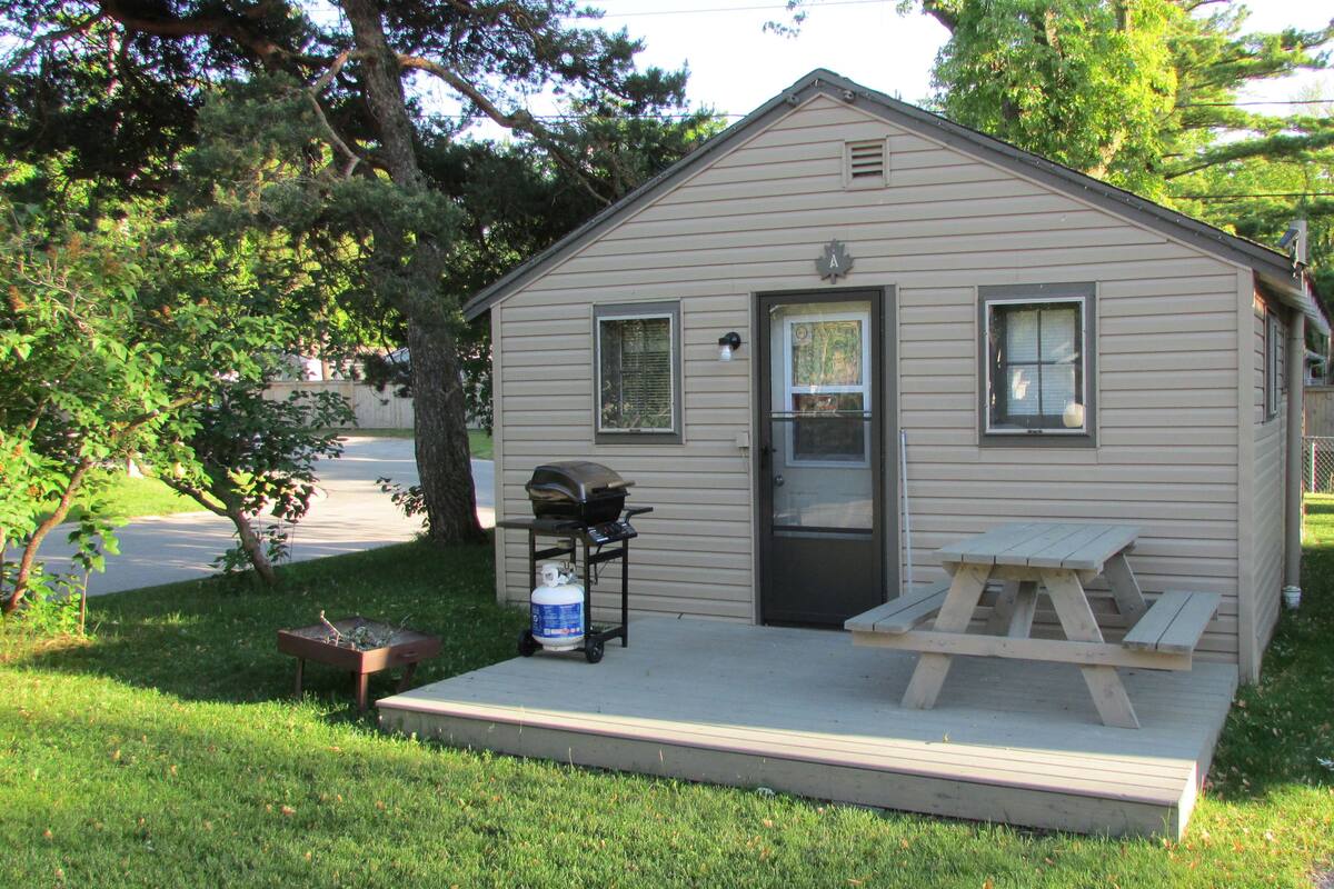 Traditional Cottage, 2 Bedrooms, Kitchen, Corner (Cottage A) | Terrace/patio