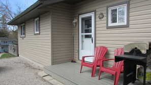 Family Cottage, 3 Bedrooms, Kitchen, Courtyard Area | Balcony view - The Maples Cottages (Saugeen Shores)