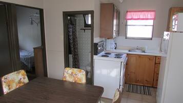 Traditional Cottage, 2 Bedrooms, Kitchen (Cottage B) | Free WiFi