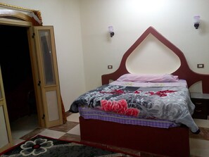 In-room safe, iron/ironing board, free WiFi