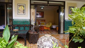 华丽双床房 | 特色装修、特色家居、笔记本电脑工作区、遮光窗帘