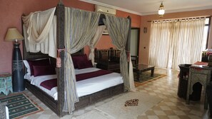Deluxe Suite | Individually decorated, individually furnished, laptop workspace - Riad Saida Atlas (Lalla Takarkoust)