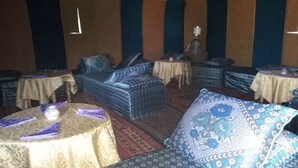 Breakfast, lunch and dinner served  - Ghwirate Taalab Bivouac - Campsite (Marrakech)