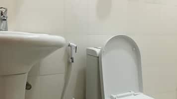 Shower, towels