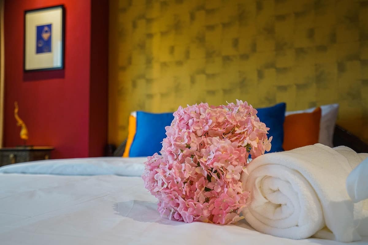 Superior Queen Room | Desk, free WiFi, bed sheets