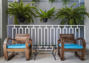 Balcony - Hap @ Sathorn (Bangkok)