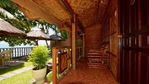 Phòng Deluxe | Hiên