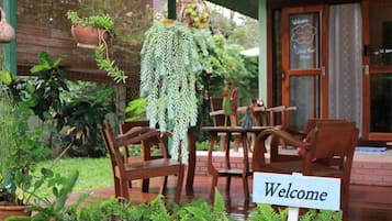 2 Bedroom House | Terrace/patio