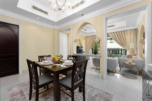 Appartement, 1 chambre | Coffres-forts dans les chambres, décoration personnalisée