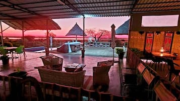 Sun deck