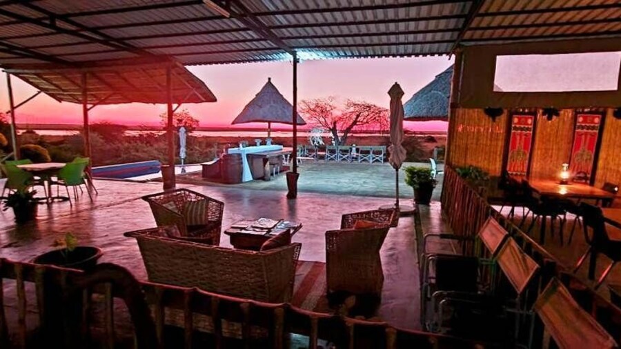 Mwandi View Lodge