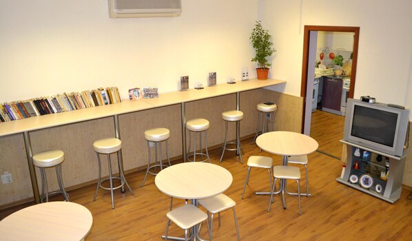 Interior - Nerazluchniki - Hostel (Chelyabinsk)