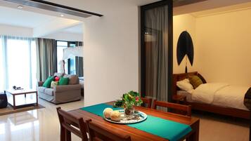 Apartment, 2 Schlafzimmer | Schreibtisch, Verdunkelungsvorhänge, Bügeleisen/Bügelbrett