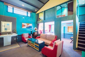 Luxury-Maisonette | Wohnzimmer | LCD-Fernseher