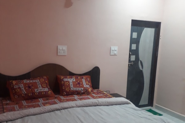 Két bảo mật tại phòng, bàn, bàn ủi/dụng cụ ủi quần áo