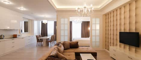 Deluxe Apartment | Living room