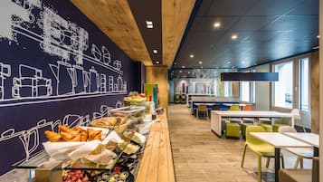 Daily buffet breakfast (EUR 11.50 per person)