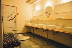 Baño compartido