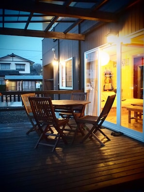 Terrace/patio - Aso Base Backpackers (Aso)