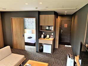Western-style Apartment | Premium bedding, in-room safe, desk, soundproofing - Miru Niseko (Kutchan)