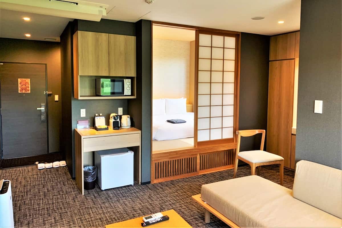 四人房, 1 間臥室, 非吸煙房 (Japanese-style Apartment) | 高級寢具、客房內保險箱、書桌、隔音