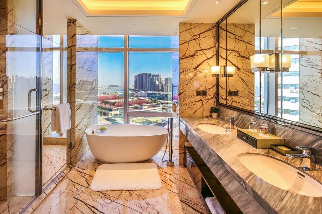 shower, free toiletries, hair dryer, bathrobes