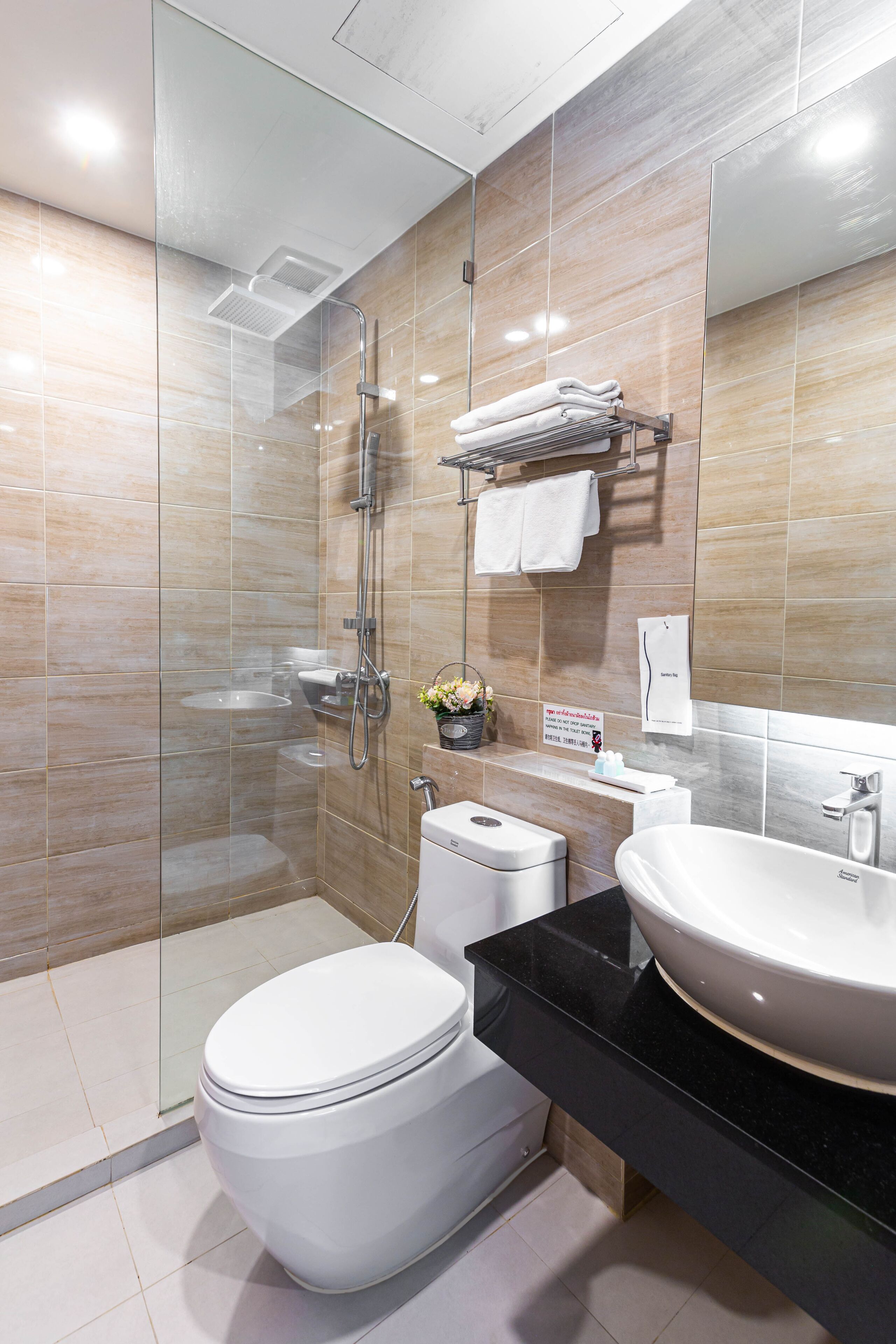 shower, rainfall showerhead, free toiletries, hair dryer