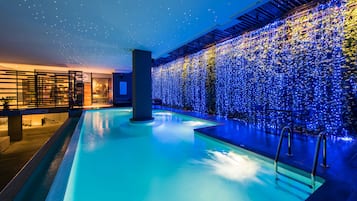 Piscina interna