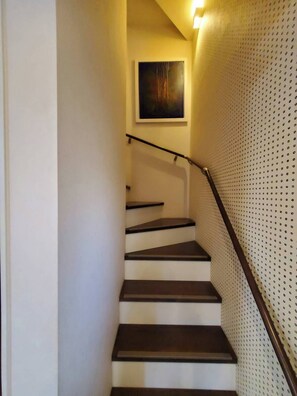 Susur tangan di tangga