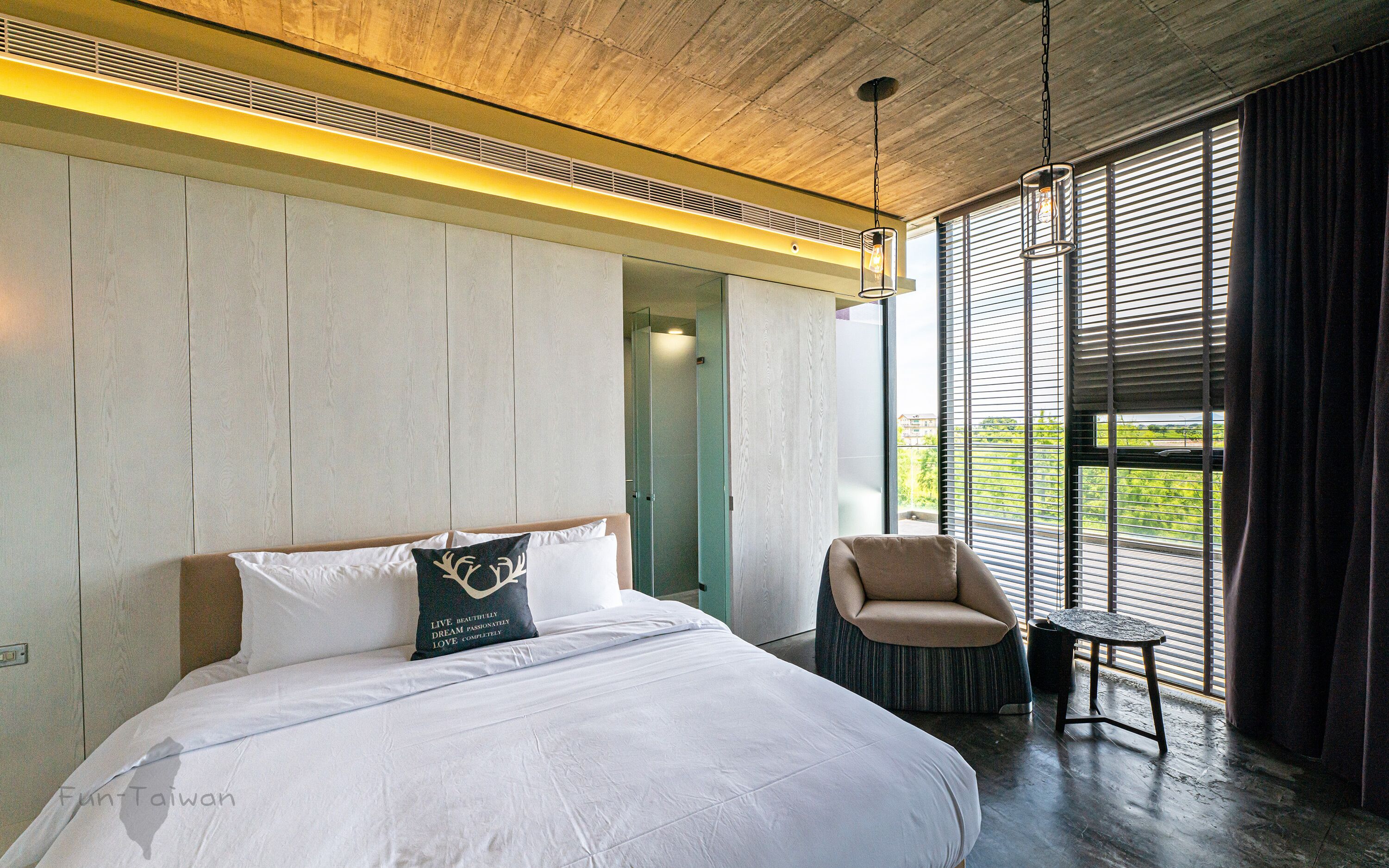 Deluxe-Doppelzimmer | Hochwertige Bettwaren, individuell eingerichtet, Schreibtisch