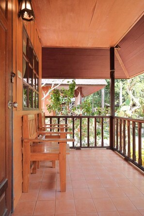 Basic Double Room | Balcony - Nat Resort Koh Tao (Koh Tao)