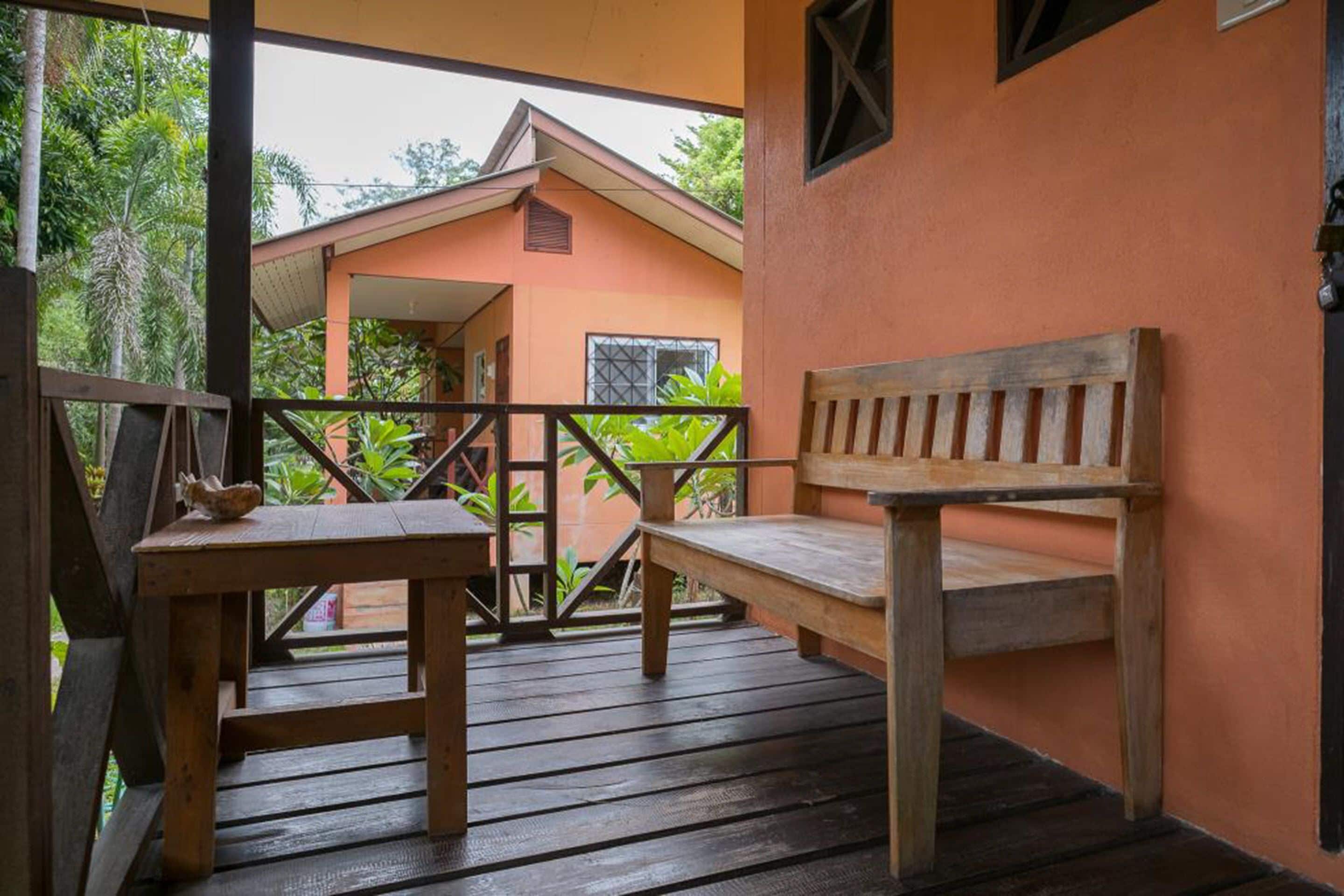 bungalow with air condition | balcony