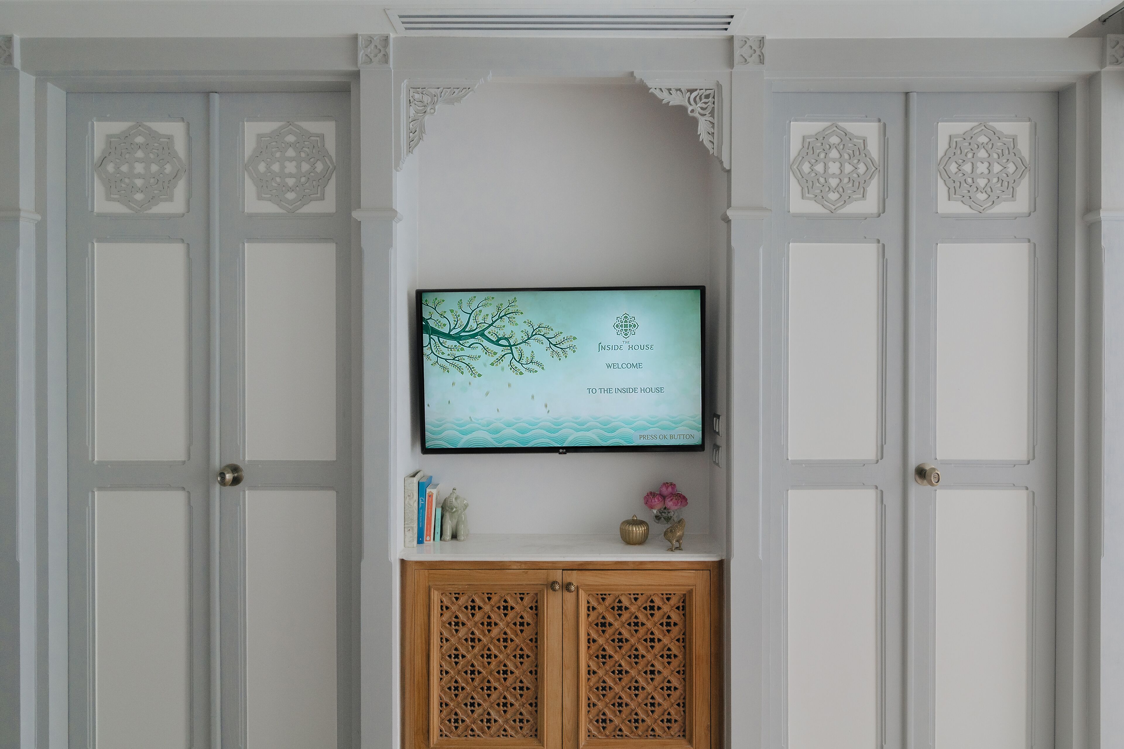 premium bedding, free minibar, in-room safe, blackout curtains