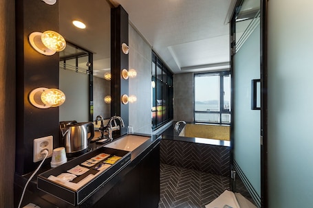 Royal Suite, 1 Bedroom | Bathroom sink. Full Moon Hotel